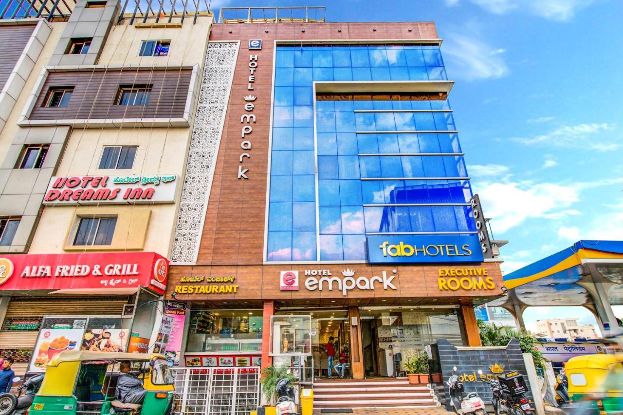 Fabhotel Empark Bangalore Exterior photo