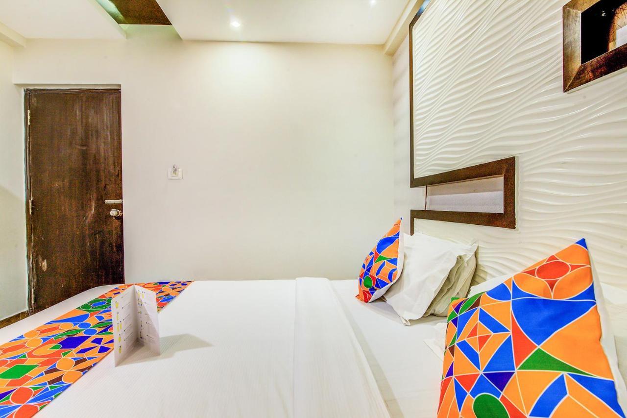 Fabhotel Empark Bangalore Exterior photo